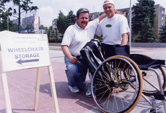 Wiesław Chrobot: 25 lat z wózkarzami