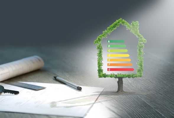 Projekty domów parterowych o niskim zużyciem energii. Jakie normy i wymogi muszą spełniać nowoczesne domy by nazwać je energooszczędnymi?