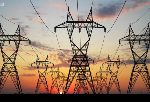 Energa: Dostawy prądu nie są zagrożone, sprawy można załatwiać przez internet