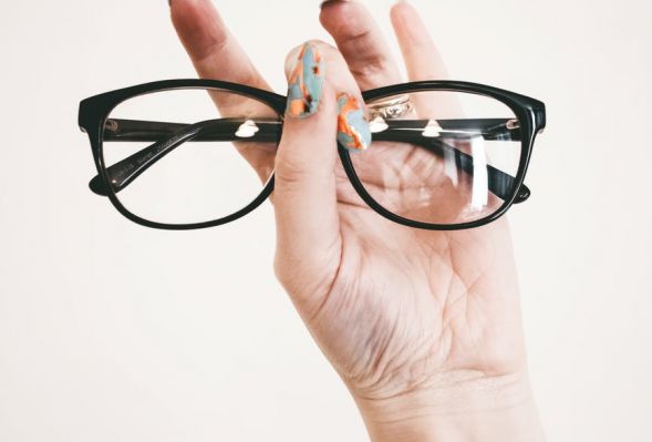 Konserwacja okularów jest ważna dla ich długiej żywotności