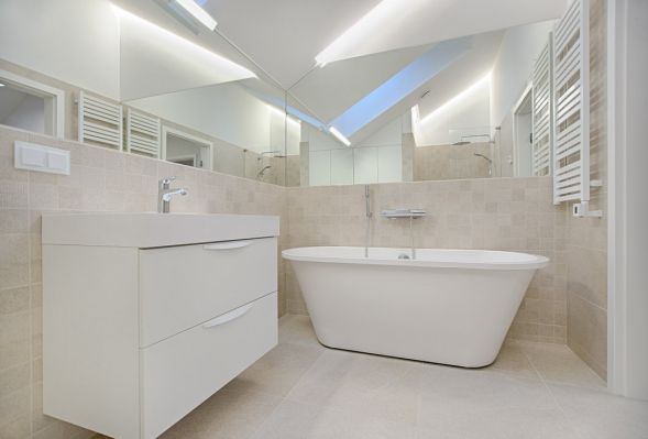 Oświetlenie łazienkowe – ważny element aranżacji łazienki
