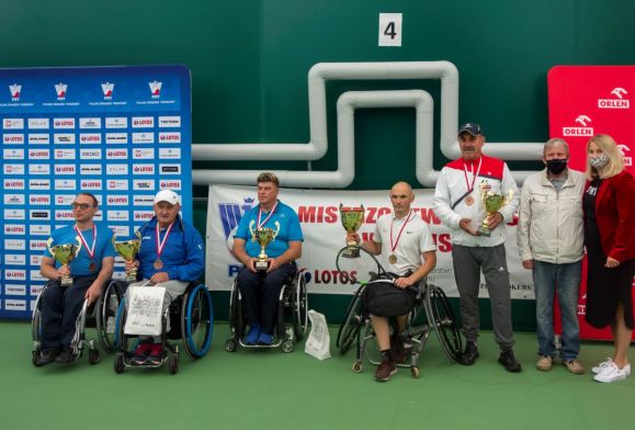 Płoccy zawodnicy Mistrzami Polski w tenisie na wózkach [ZDJĘCIA]