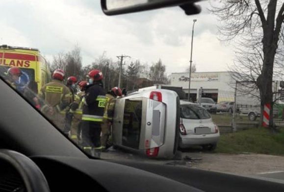 Wypadek pod Płockiem. Jedna osoba poszkodowana