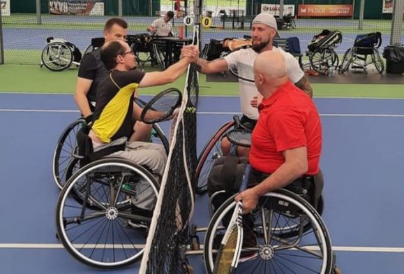 Mistrzostwa Polski w tenisie na wózkach trwają w Płocku