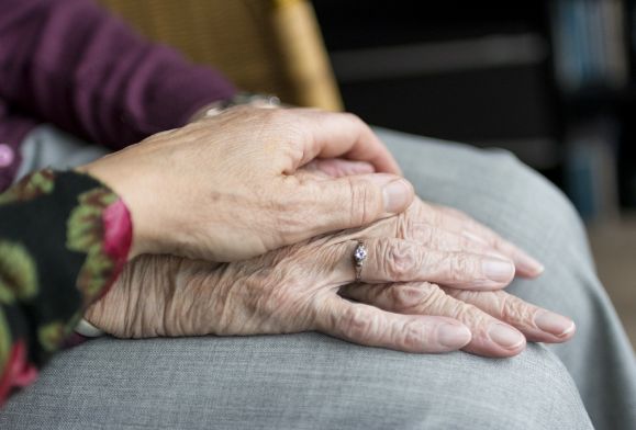 Trzynaste emerytury już trafiają do seniorów