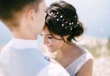 Upięte włosy na wesele – eleganckie propozycje na wyjątkowy dzień