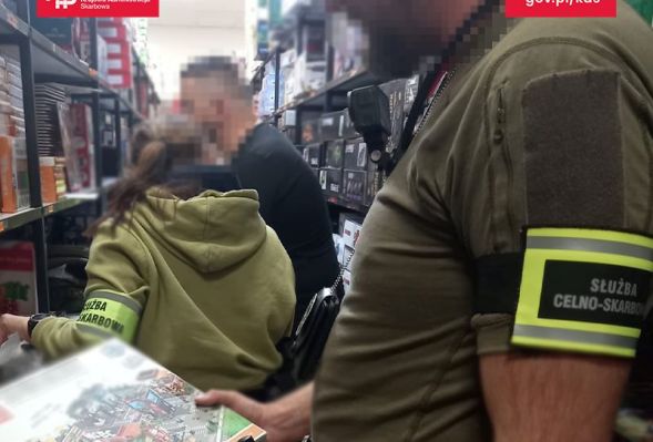 Mazowiecka KAS zabezpieczyła podrobione zabawki warte 700 tys. zł.