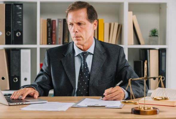 Zasiedzenie nieruchomości a prawo – co warto znać przed działaniem?