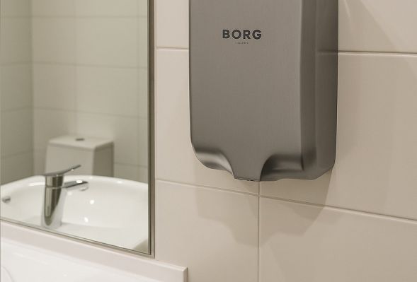 Jak wybrać skuteczną i praktyczną suszarkę do rąk?