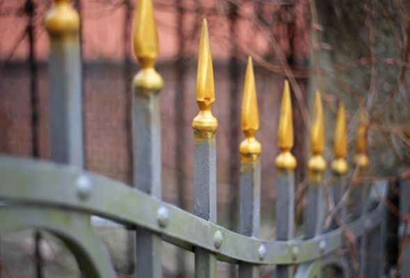 Ogrodzenia, a prawo budowlane w 2026 roku