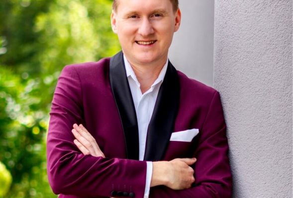 Wiedza, praktyka i doświadczenie — co wyróżnia dobrego wykładowcę SEO