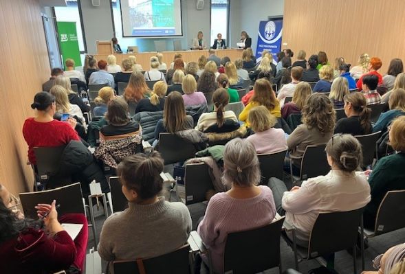 Pracownicy 50+. Wiek to atut – nie bariera 