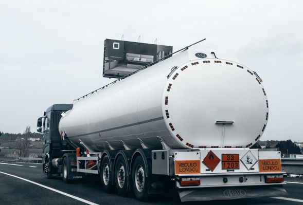 Bezpieczeństwo transportu substancji chemicznych i naftowych – niewidzialna ochrona